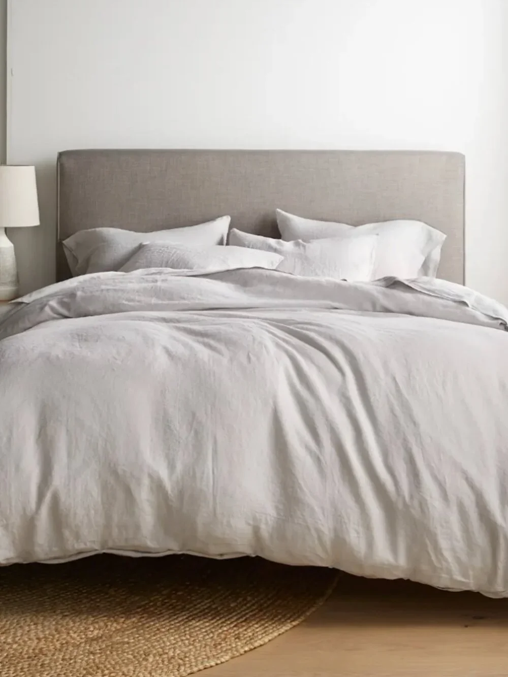 Quince European Linen Duvet Cover King/Cal King Natural Chambray